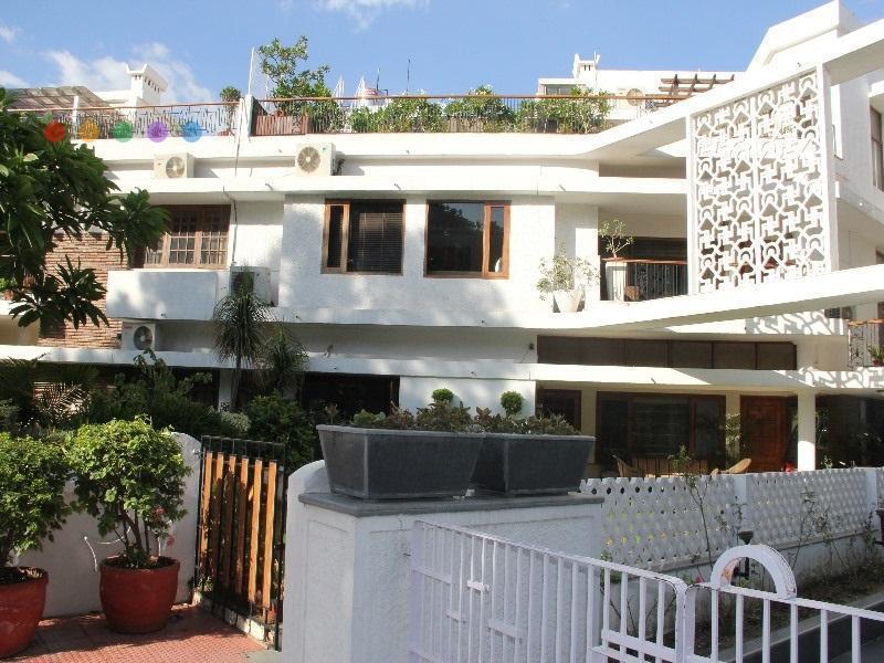 Ahuja Residency Golf Links Hotel New Delhi Exterior foto
