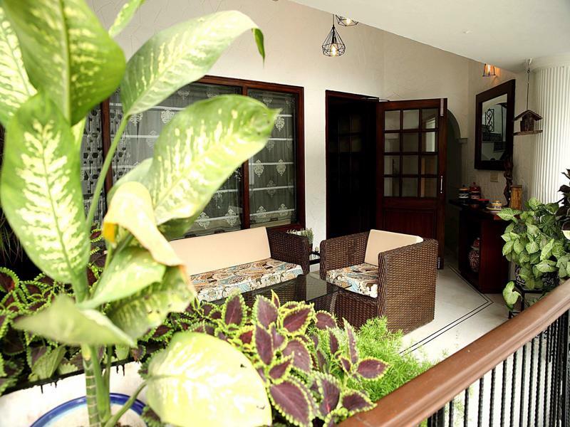 Ahuja Residency Golf Links Hotel New Delhi Exterior foto